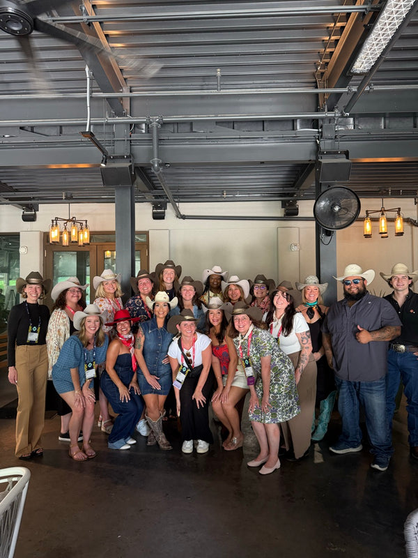 corporate team building hat bar event San Antonio - group-attendees